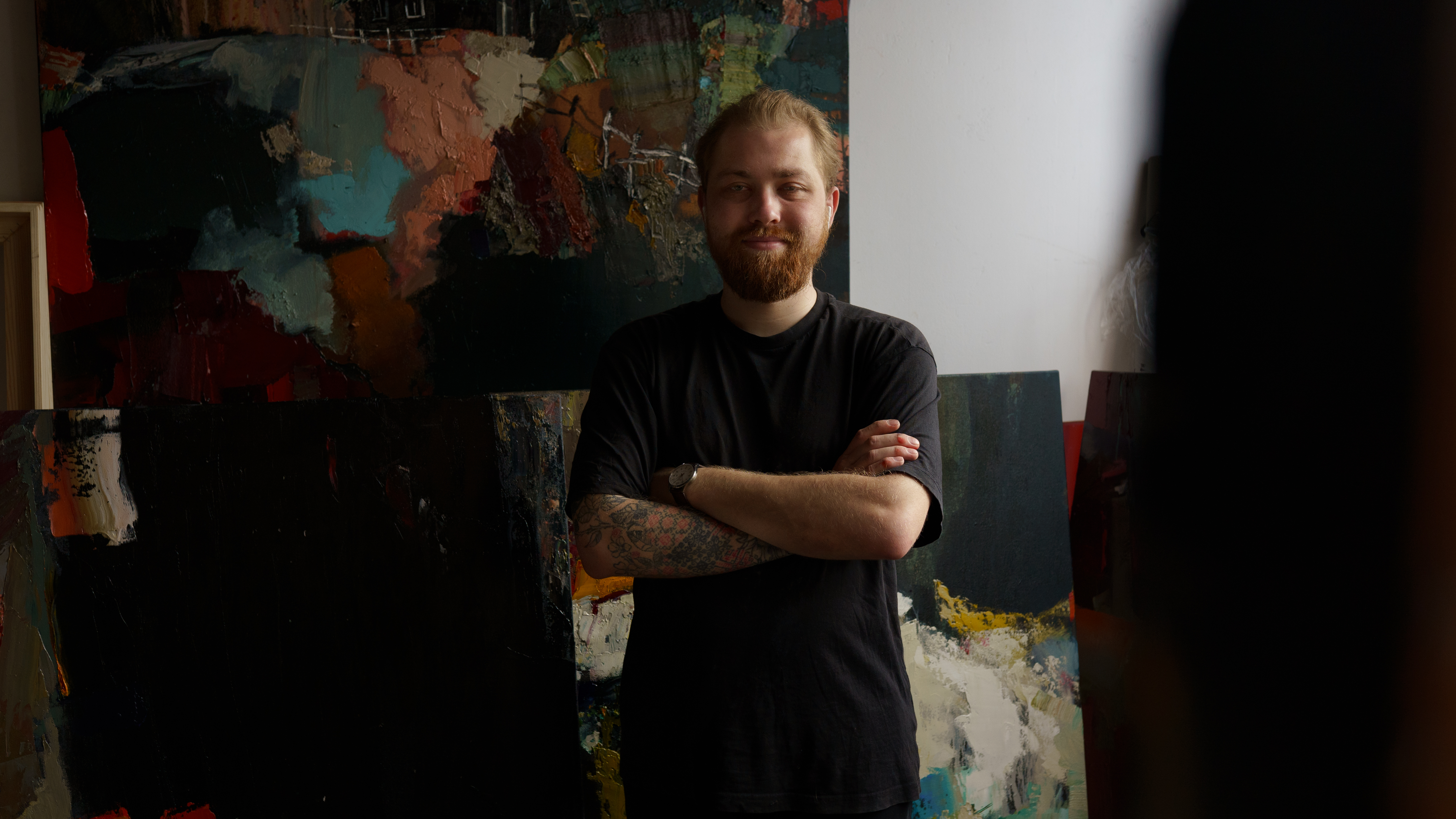 Portrait of Andrii Chyzhov, who works in the Paintings style (Львів, Ukraine) Photo 1 of 2.